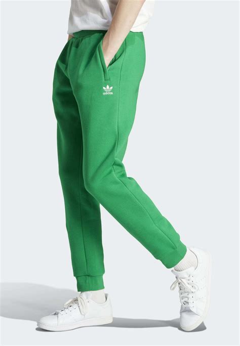 adidas originals trefoil tracksuit.